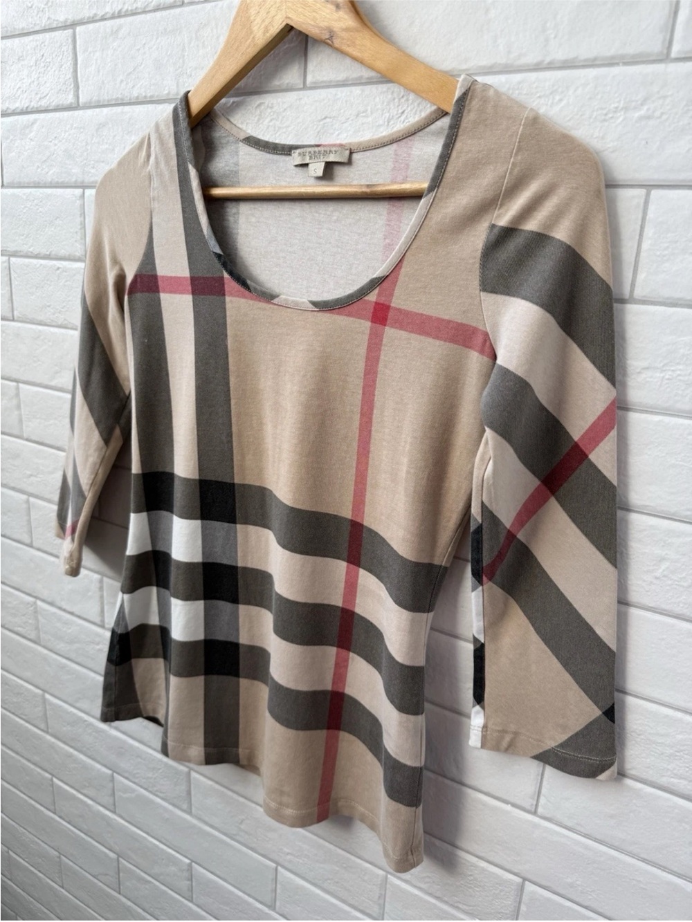 Authentic Burberry Nova Check Shirt - Good Condition - size small - Picture 2 of 6